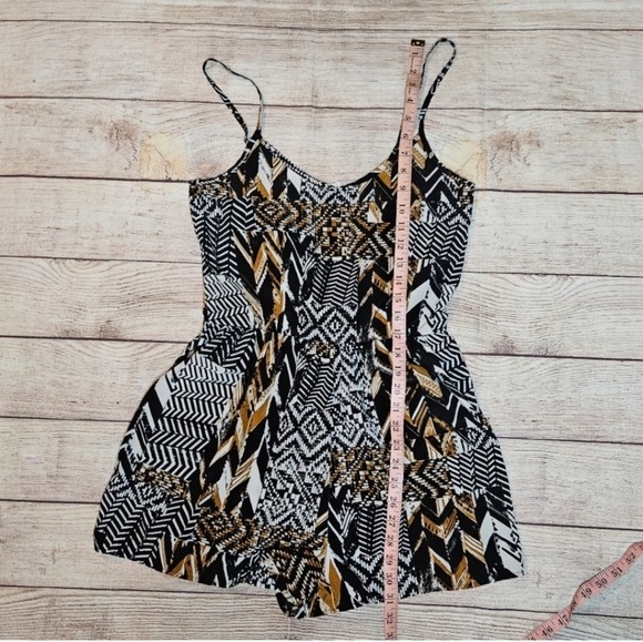 One clothing tribal aztec sleeveless shorts romper - Picture 3 of 9